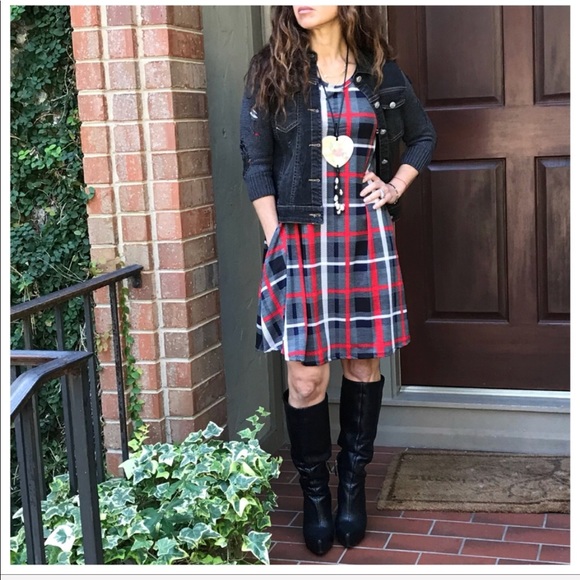 ♦️LAST ONE SALE♦️plaid striped swing dress - Picture 7 of 7